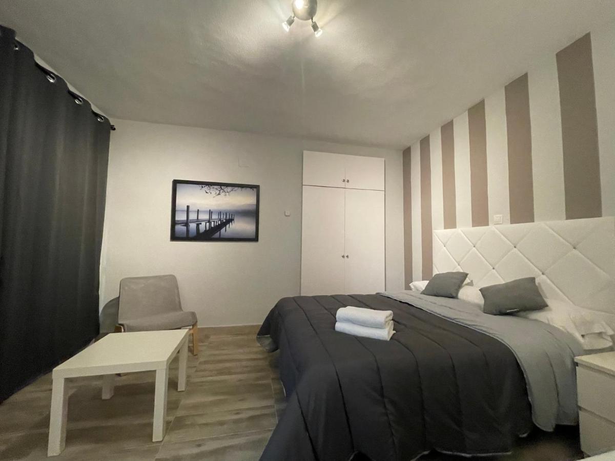 Penthouse Benal Beach 베날마데나코스타 외부 사진