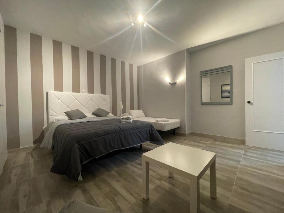 Penthouse Benal Beach 베날마데나코스타 외부 사진