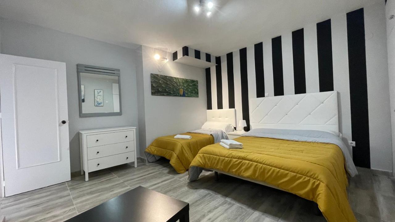 Penthouse Benal Beach 베날마데나코스타 외부 사진