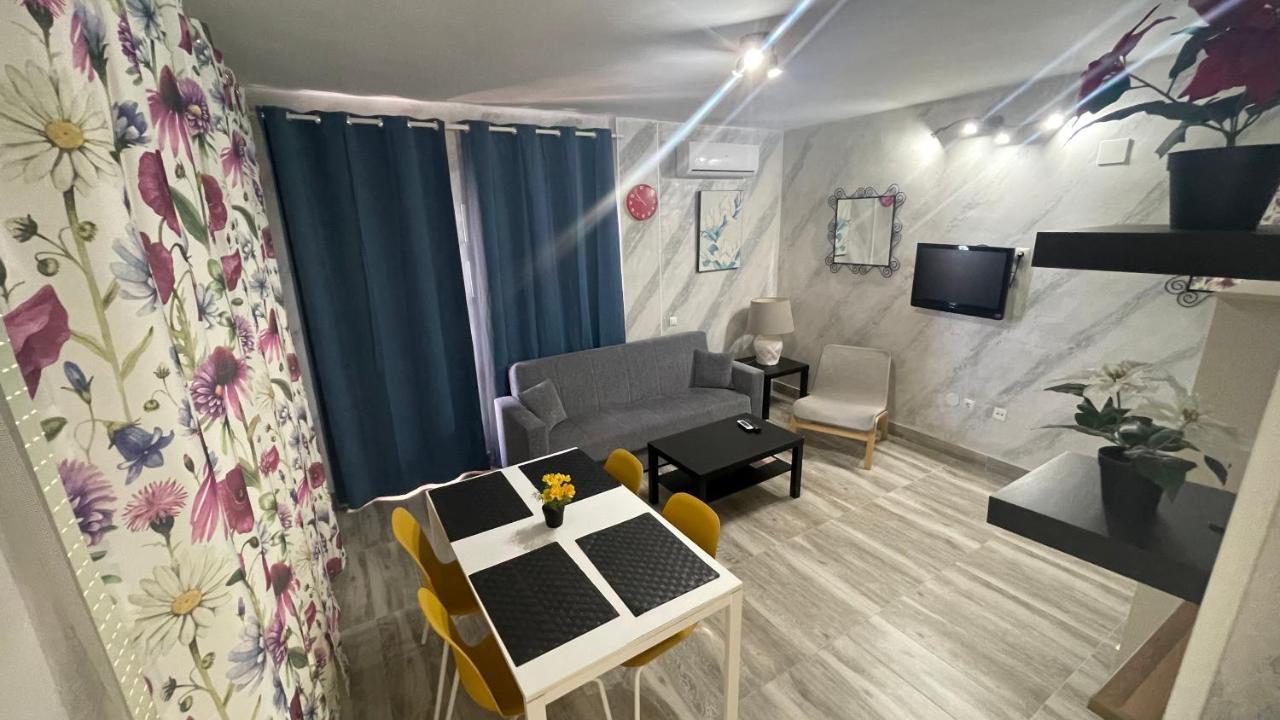 Penthouse Benal Beach 베날마데나코스타 외부 사진
