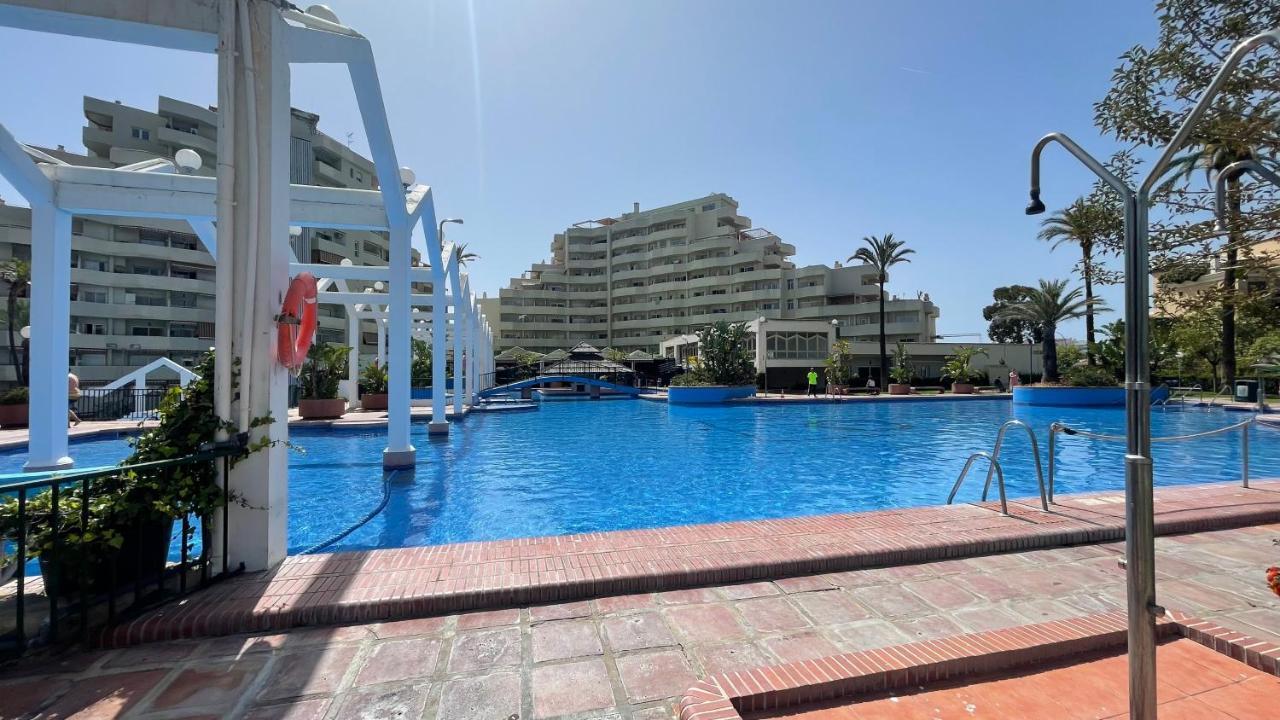 Penthouse Benal Beach 베날마데나코스타 외부 사진